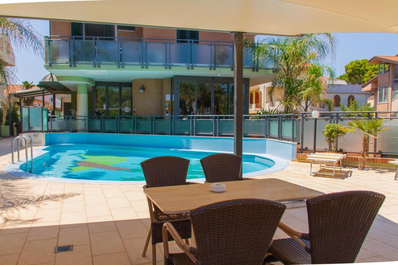 Residence Playa Tortoreto Ngoại thất bức ảnh